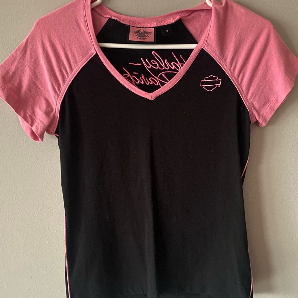 Harley-Davidson Women's S Black and Pink Short Sleeve Tee Bikercore festival